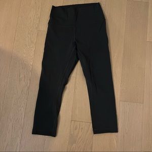Lululemon wunder high rise cropped, gray 6